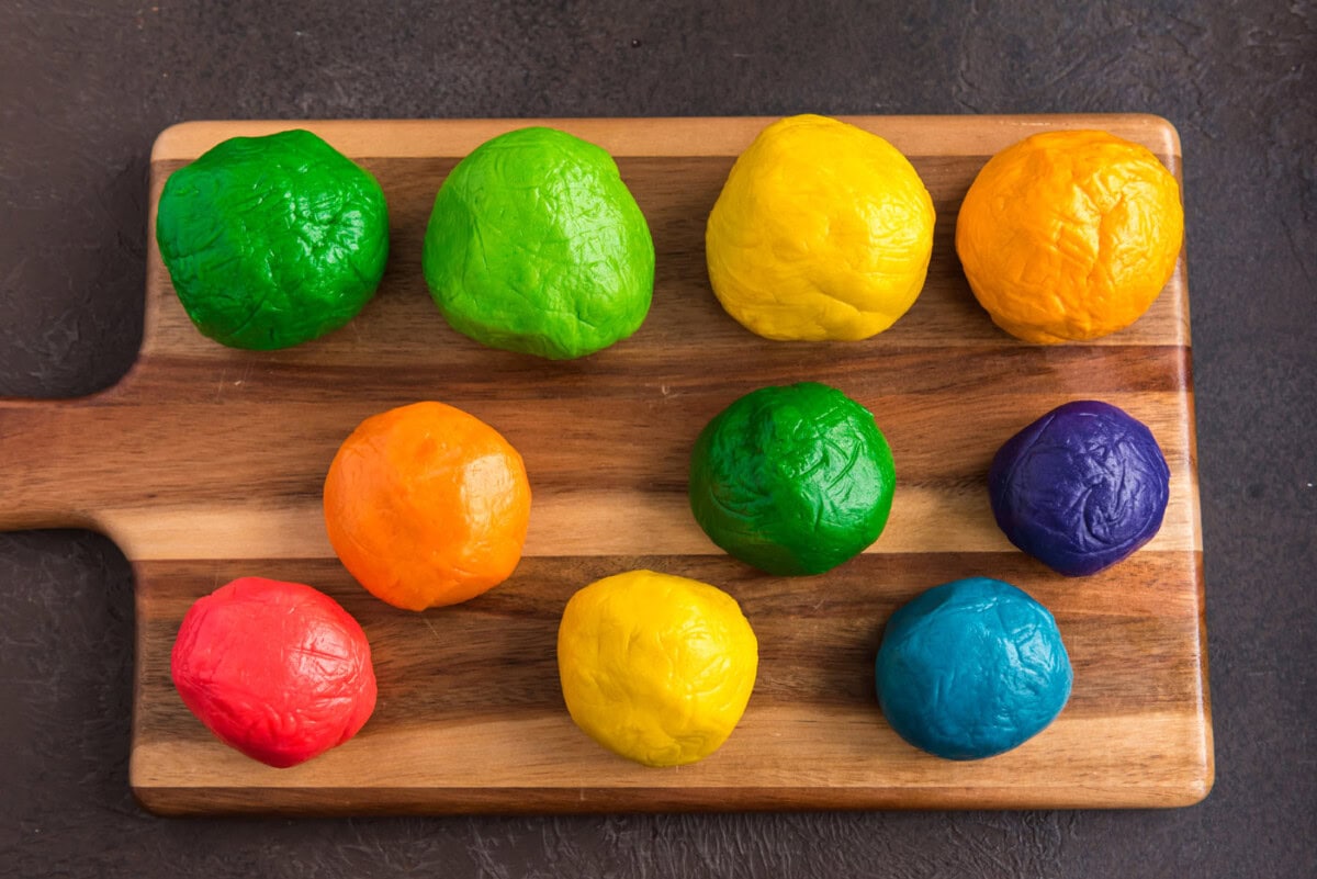colored sugar cookie dough balls