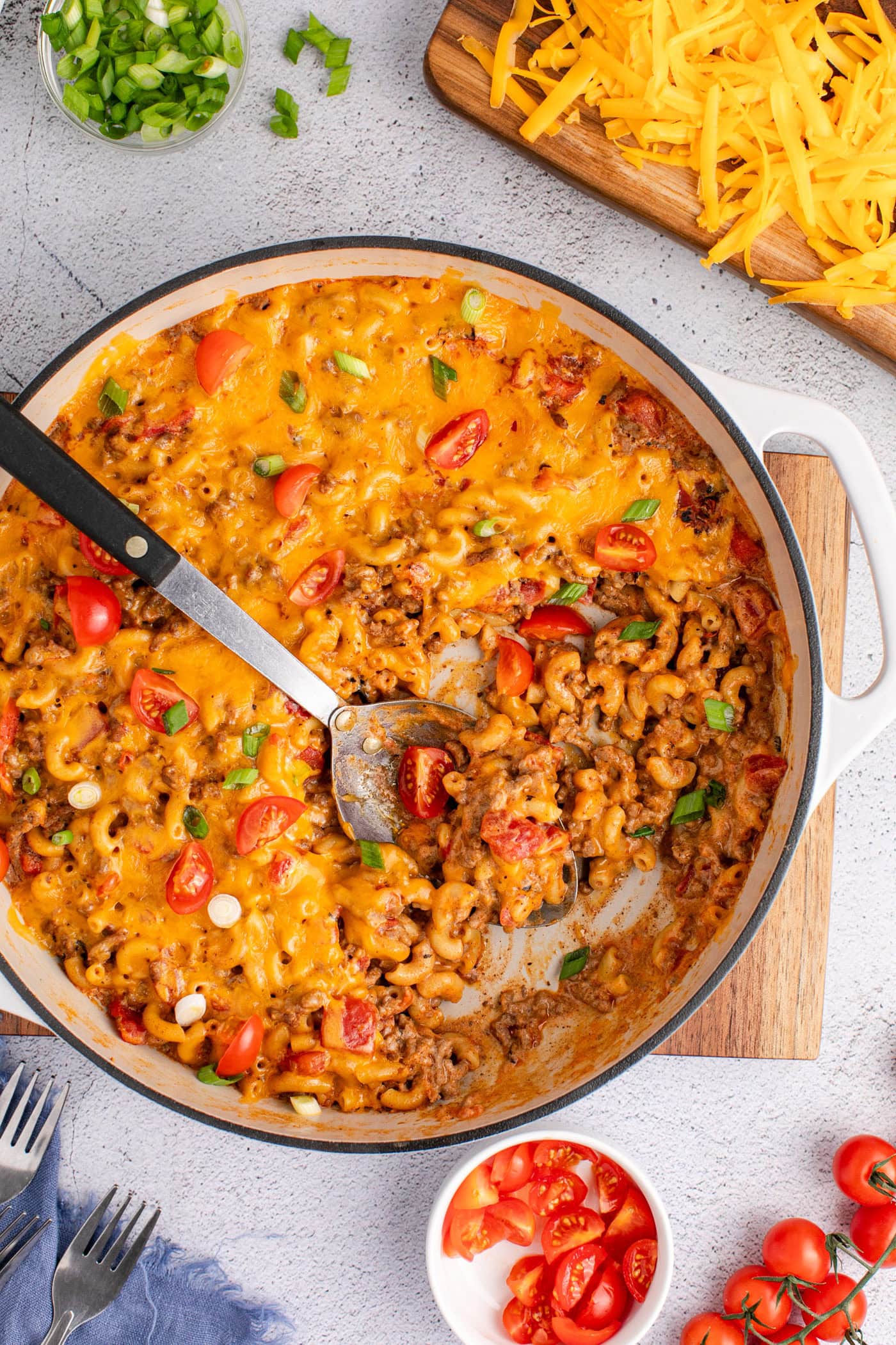 Taco Macaroni and Cheese - Amanda's Cookin' - Stovetop Meals