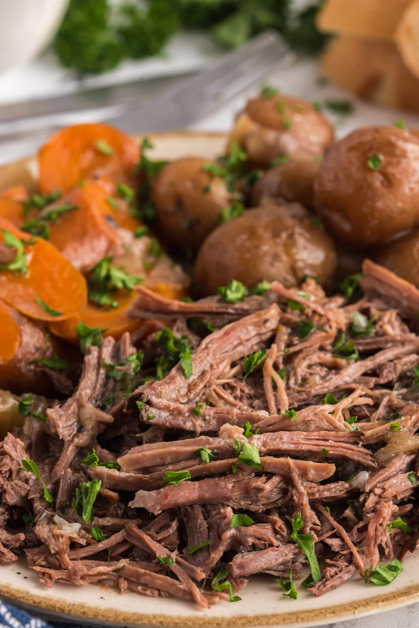 Crockpot Roast Beef the best crockpot roast you'll ever eat