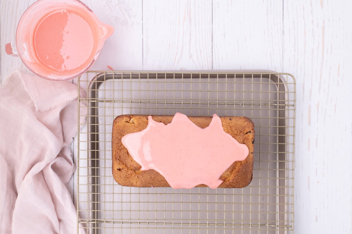 strawberry glaze poured over pound cake
