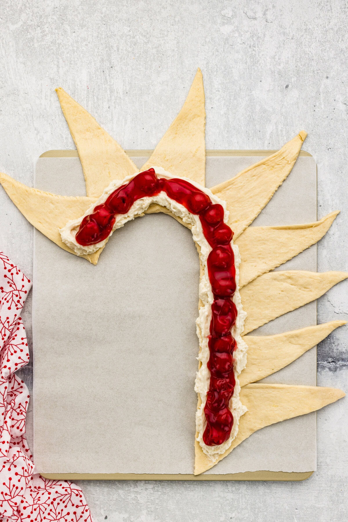 cherry pie filling on top of cream cheese mixture