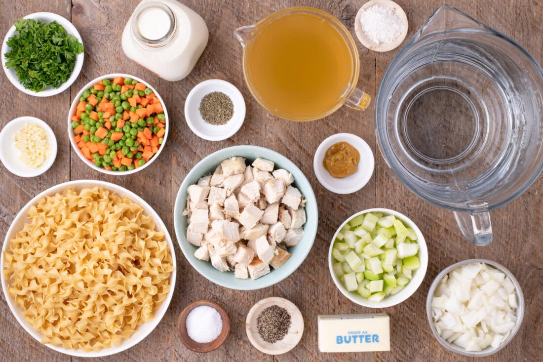 Ingredients for Chicken Pot Pie Pasta