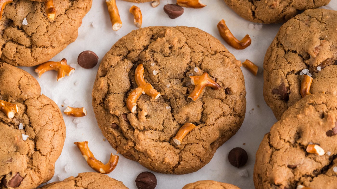 Pretzel-Chocolate-Chip-Cookies