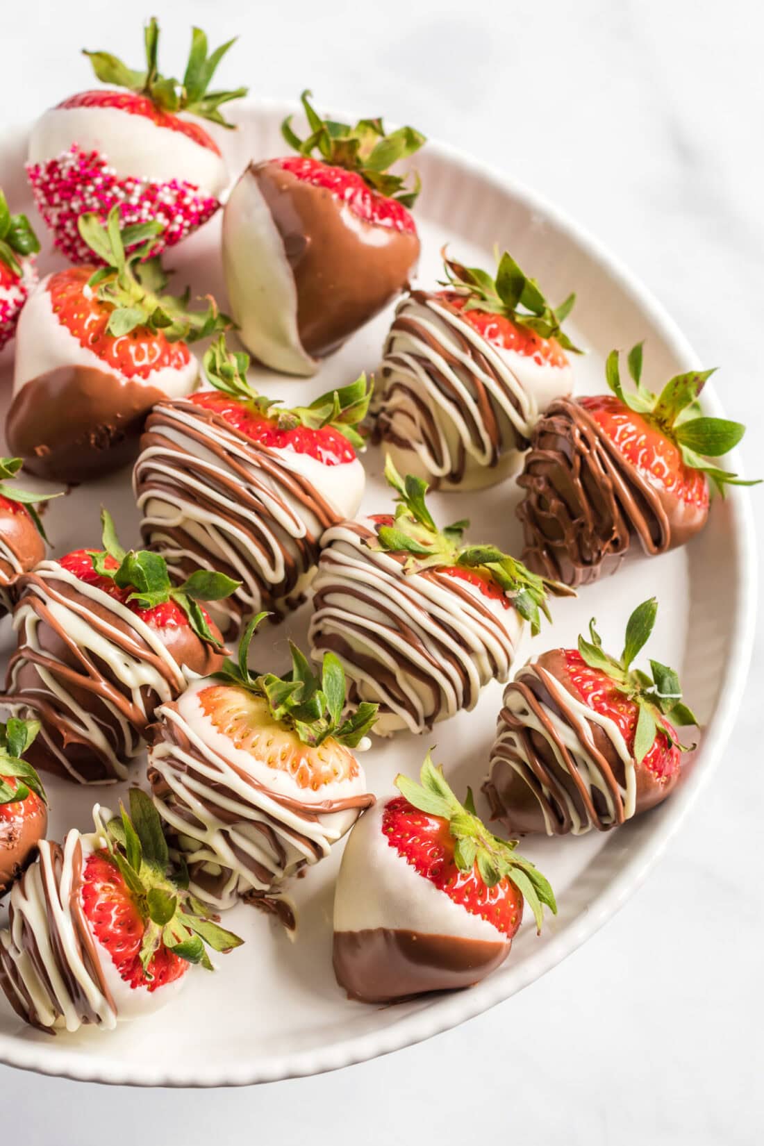 Close up photo of a plate of Chocolate Covered Strawberries