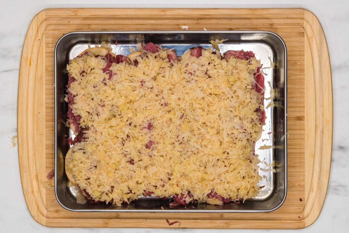 sauerkraut layered over corned beef