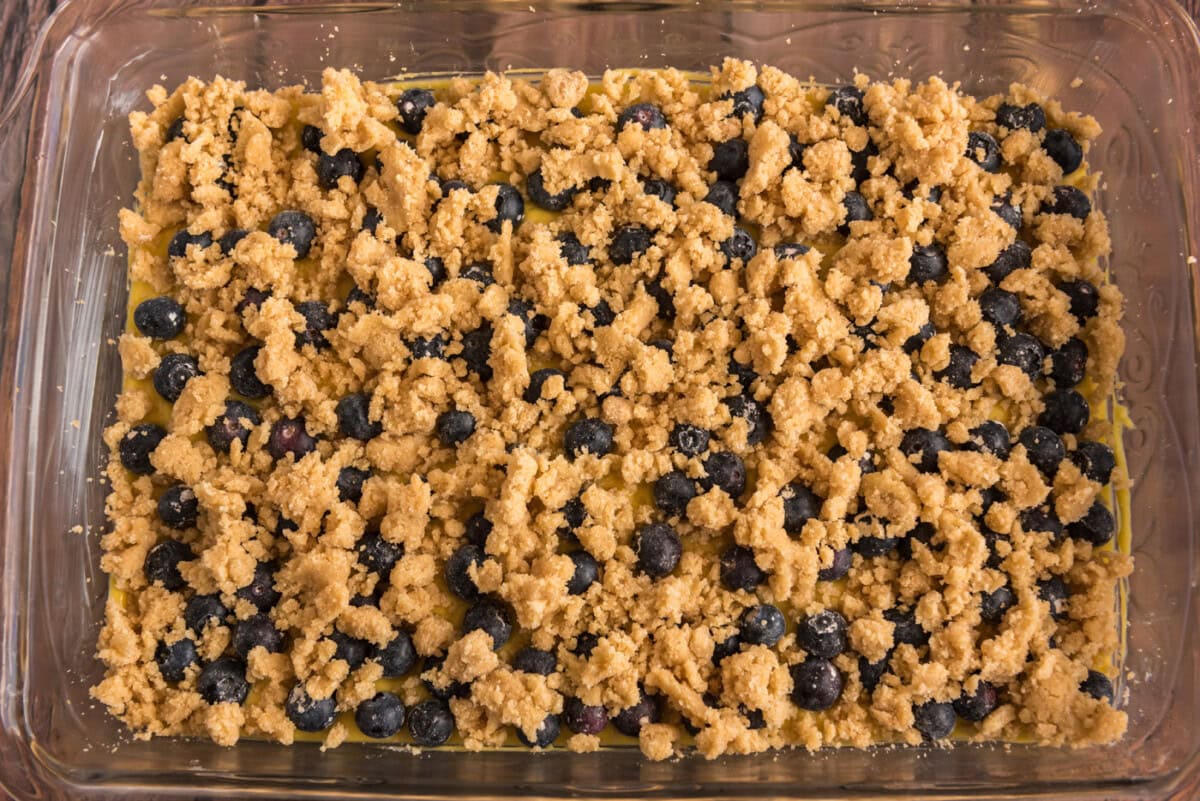 lemon blueberry cake topped with streusel