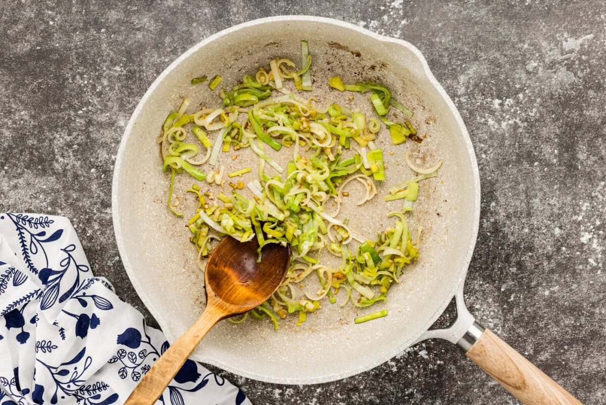 leeks in a skillet