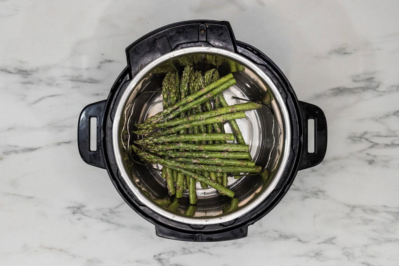cooked asparagus in the instant pot
