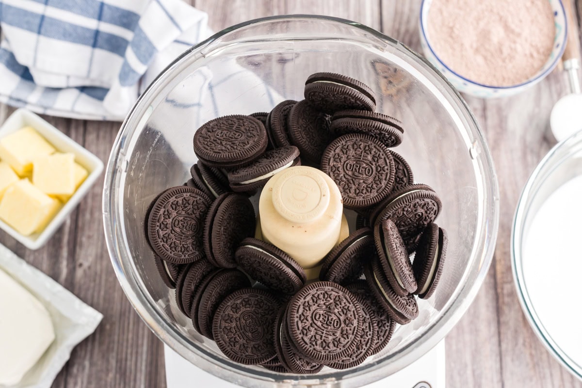 Oreo cookies in a food processor