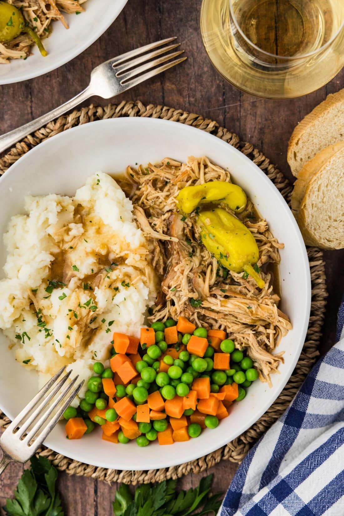 Bowl of Mississippi Chicken, mashed potatoes and veggies