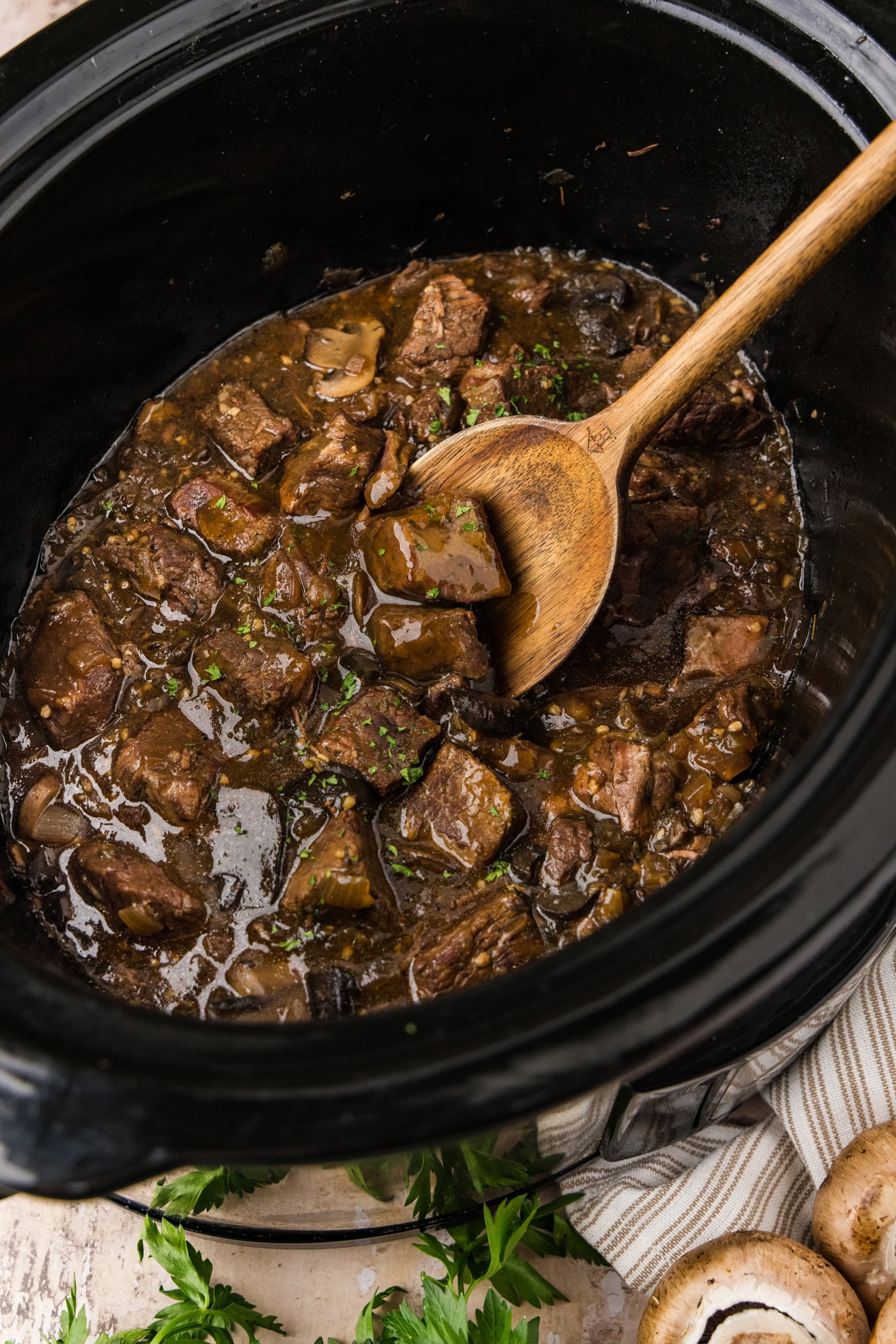 Crockpot Beef Tips and Gravy