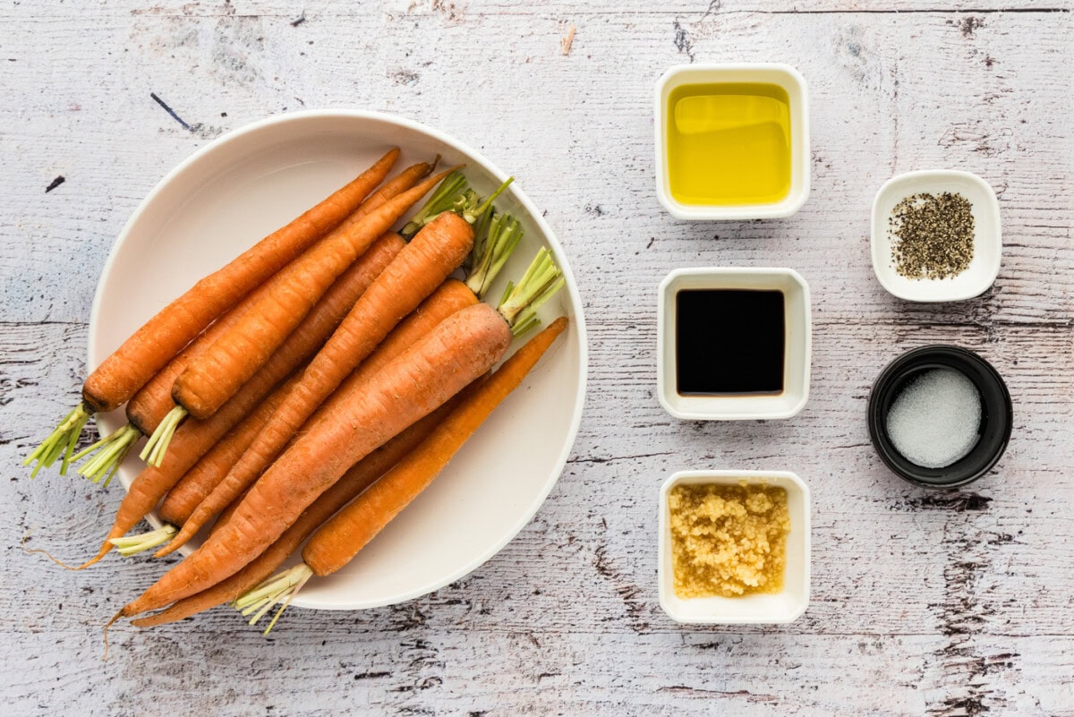 ingredients to make Slow Cooker Balsamic Carrots