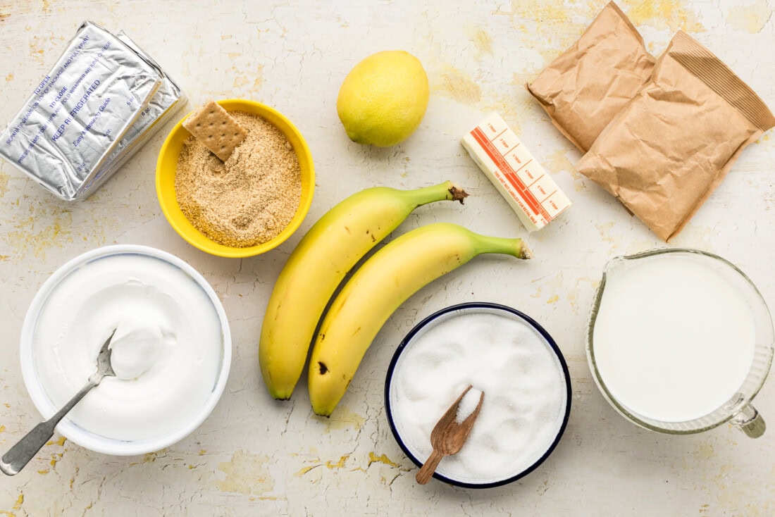 ingredients needed to make Banana Cream Lush