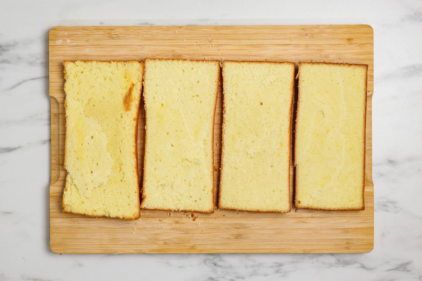 pound cake sliced in four pieces