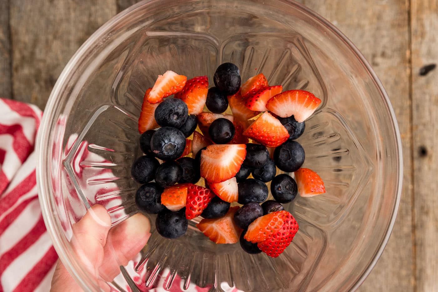 mixed berries in blender