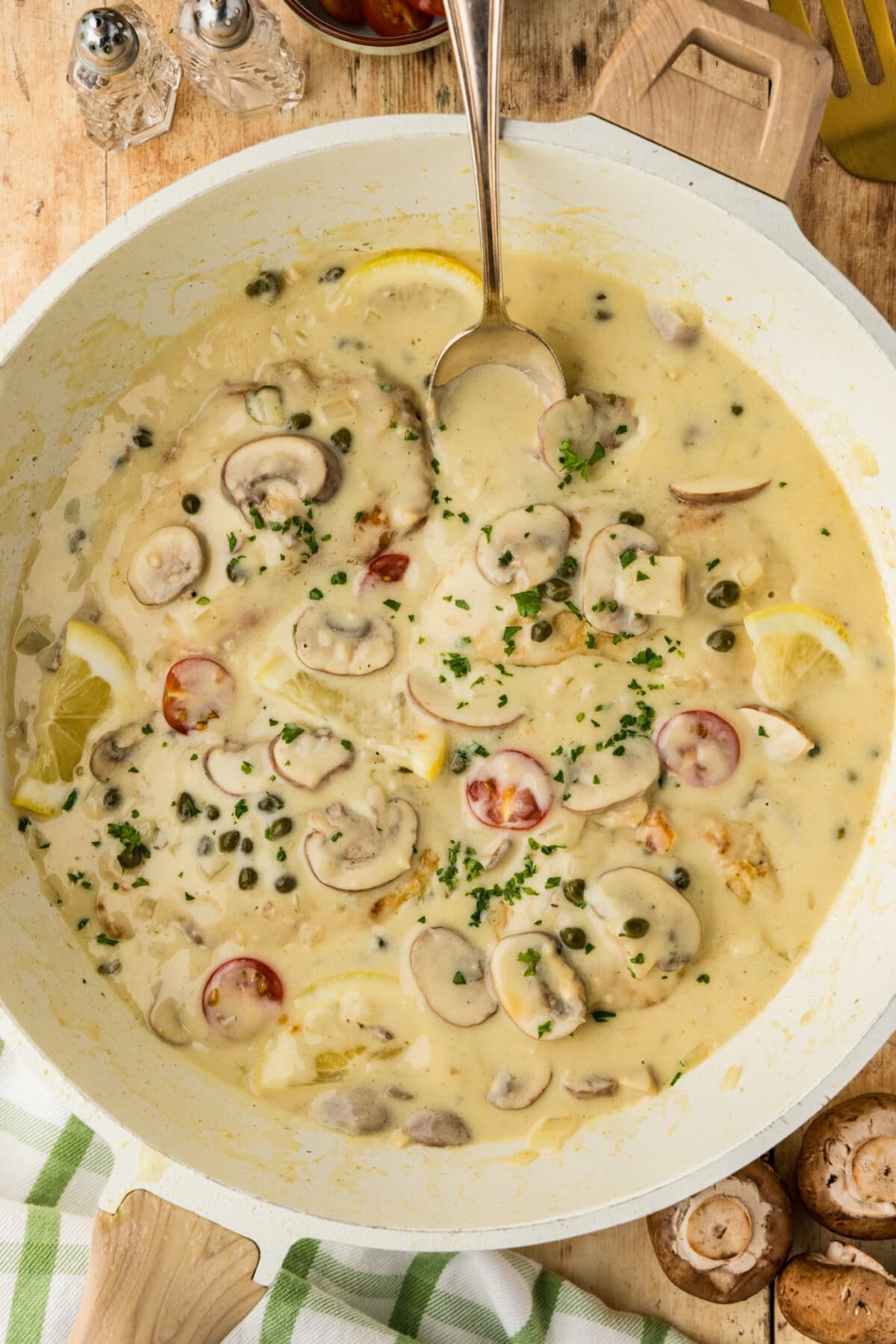 Chicken Scallopini in skillet