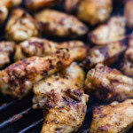 chicken wings on th egrill
