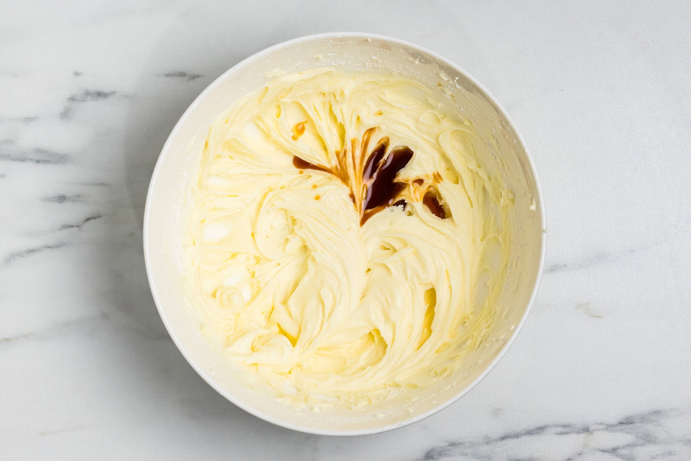 Vanilla added to the cream cheese drizzle